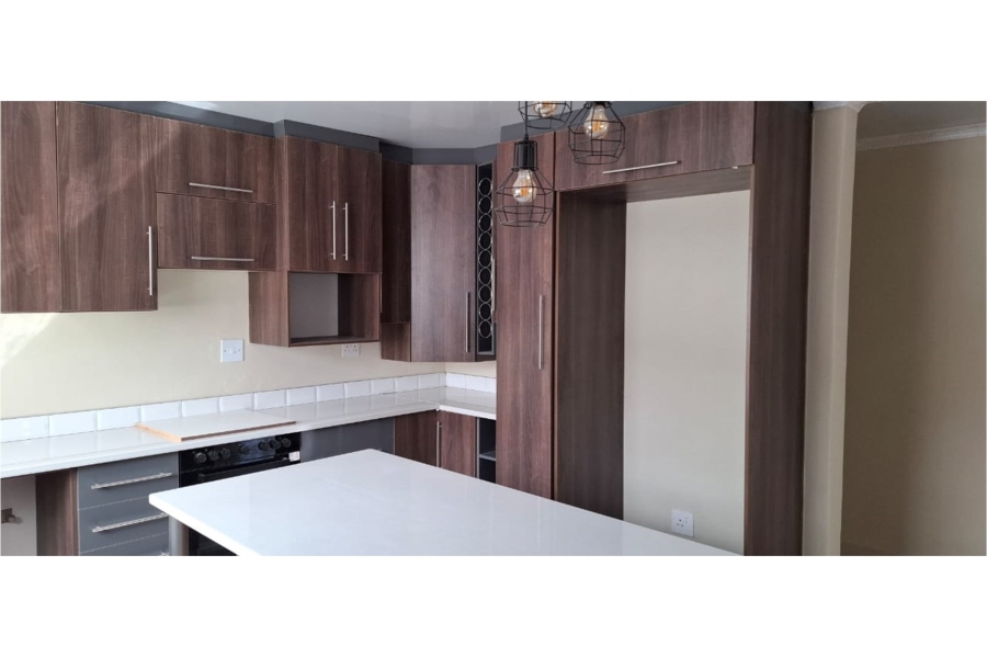 3 Bedroom Property for Sale in Riebeeckstad Free State